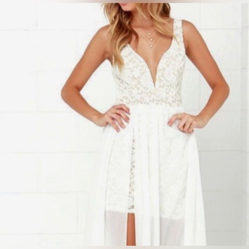 LuLu's cream lace overlay on tan short dress w/ chiffon overlay bottom size S